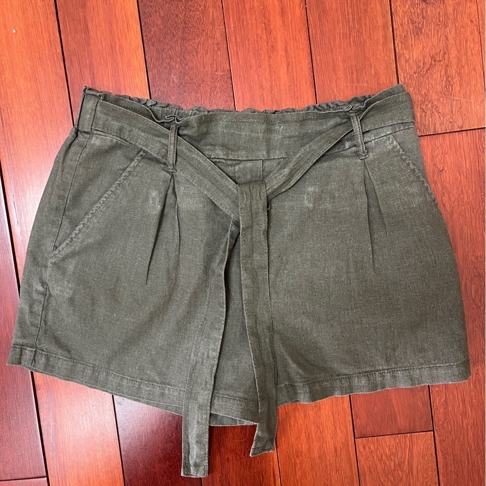 Ci Sono linen blend shorts size medium